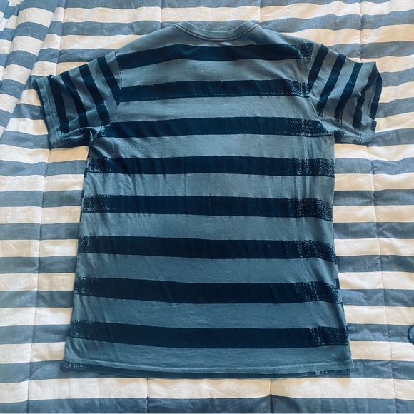 Men’s RVCA Shirt - Picture 2 of 2